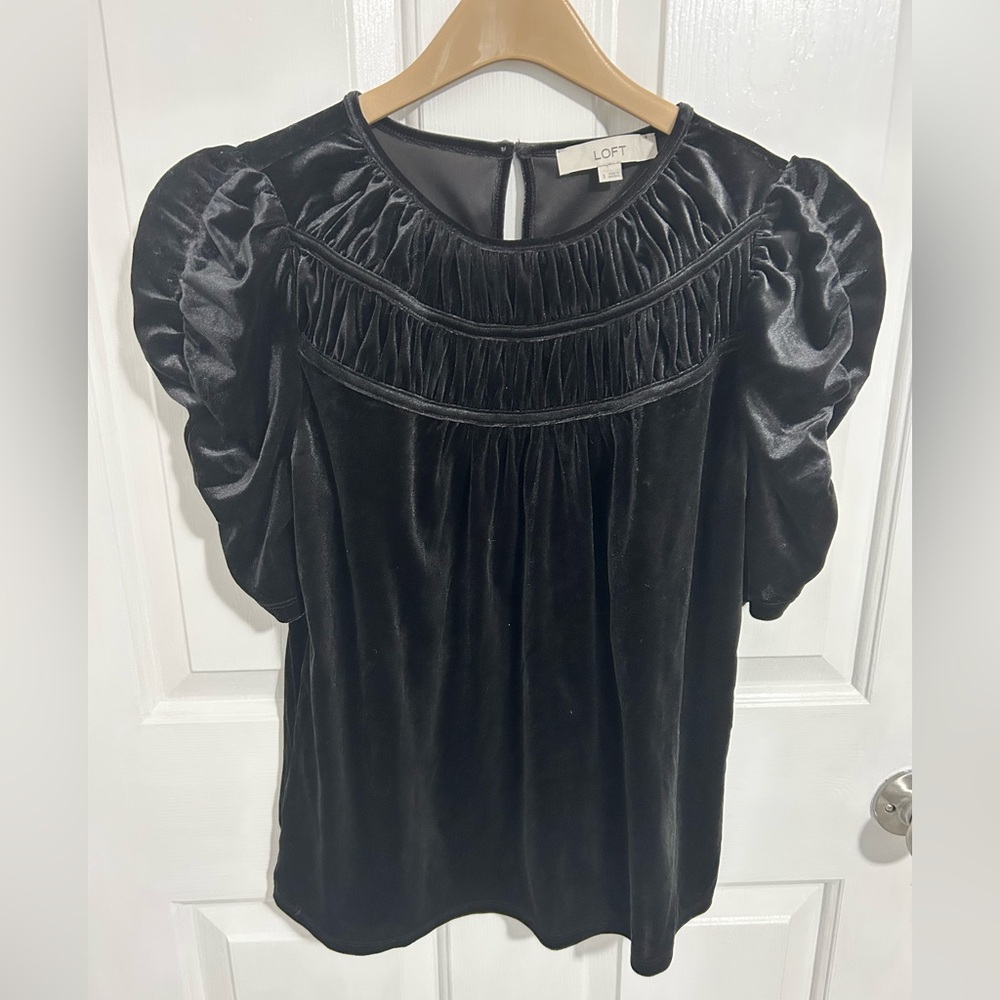 Loft velvet top